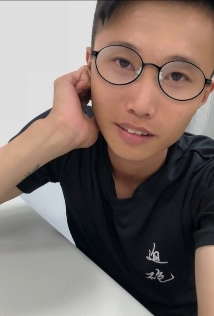 璨名的第一张照片--福建残疾人相亲网