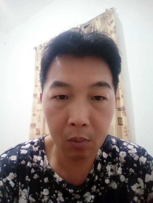 繁华哀伤的第一张照片--福建残疾人相亲网