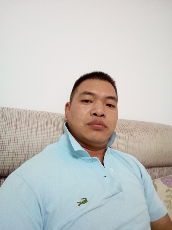 叶子的第一张照片--福建残疾人相亲网