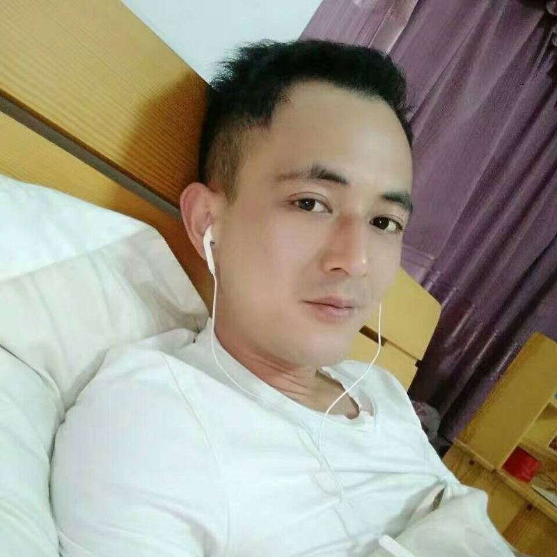 容晨的第二张照片--福建残疾人相亲网