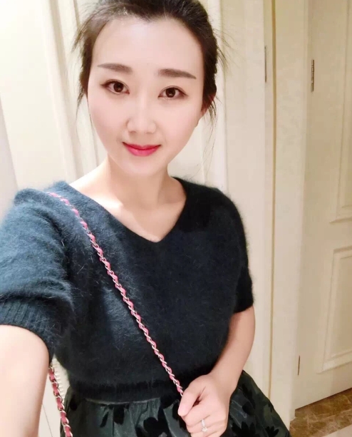 小妮的第三张照片--福建残疾人相亲网