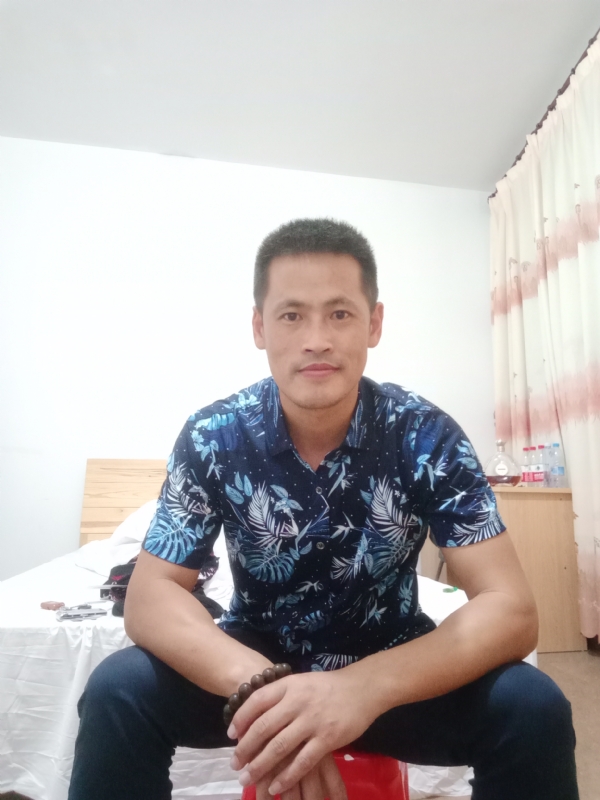 风雨夜归人的第二张照片--福建残疾人相亲网