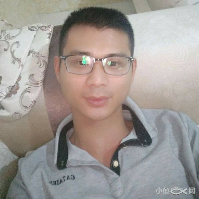 对酒醉红颜的第二张照片--福建残疾人相亲网