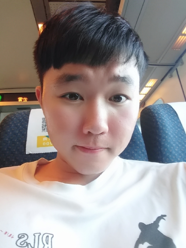 爱玉的第一张照片--福建残疾人相亲网