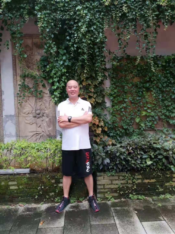 李国伟的第五张照片--福建残疾人相亲网