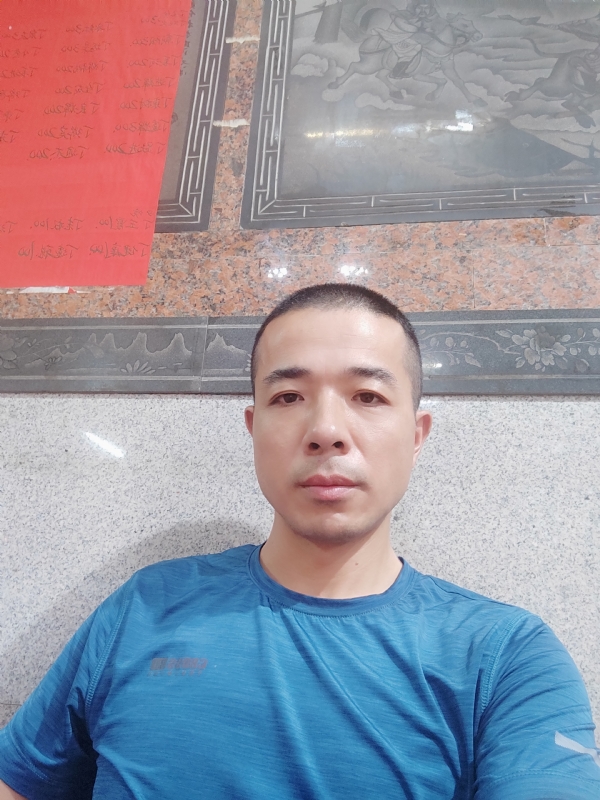 虫子的第一张照片--福建残疾人相亲网