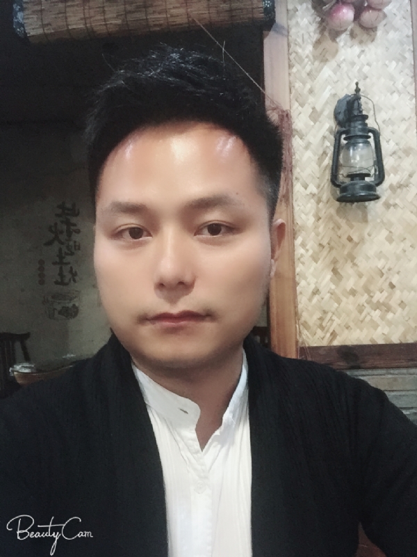 亦初的第一张照片--福建残疾人相亲网