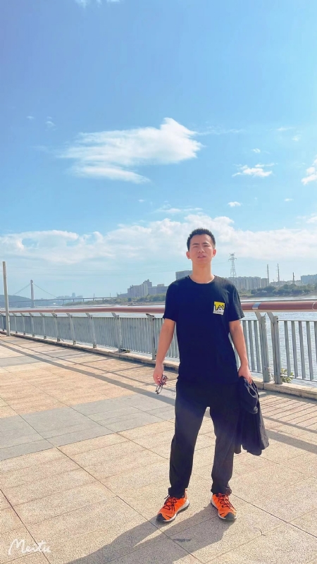 小螃蟹的第一张照片--福建残疾人相亲网