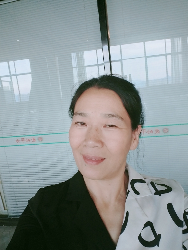 易莲的第一张照片--福建残疾人相亲网