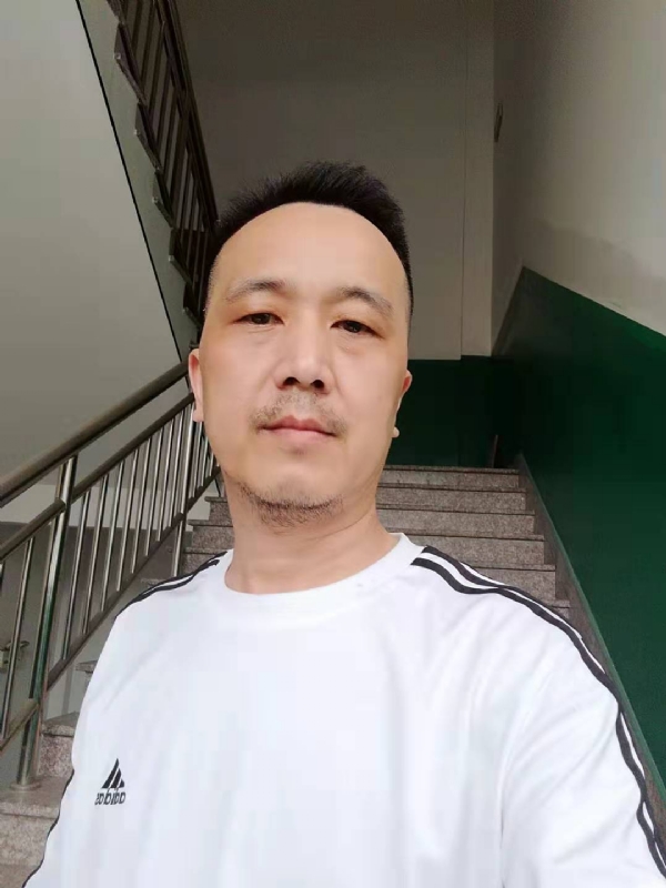 假如风有颜色的第一张照片--福建残疾人相亲网