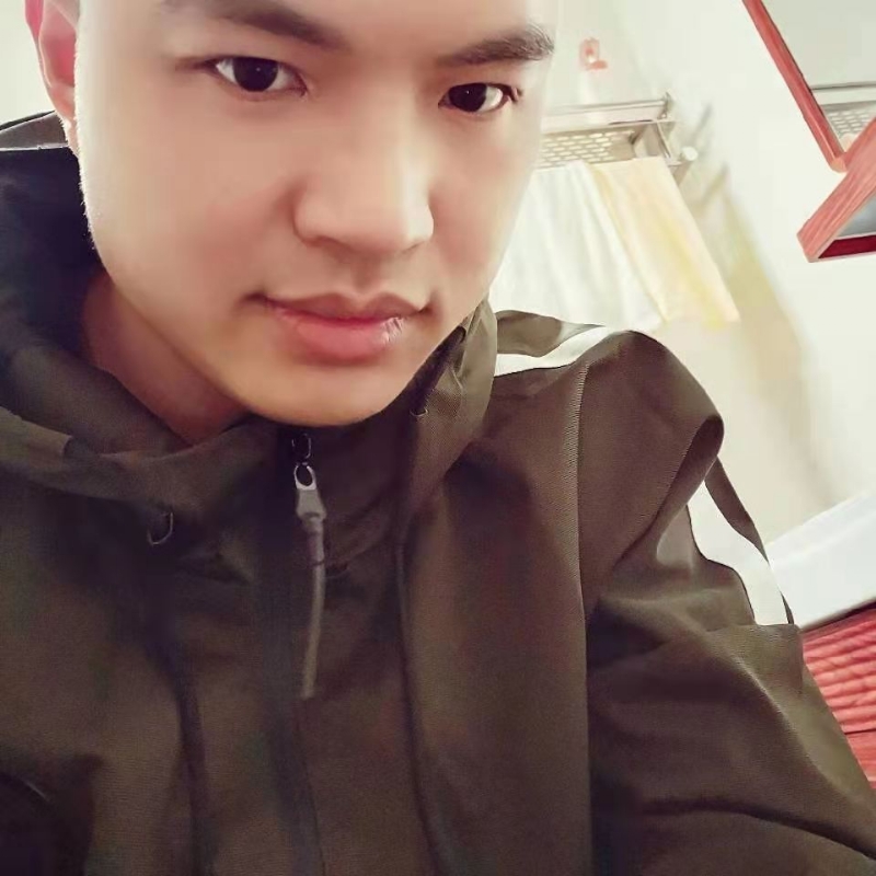 高大上的宅男的第一张照片--福建残疾人相亲网