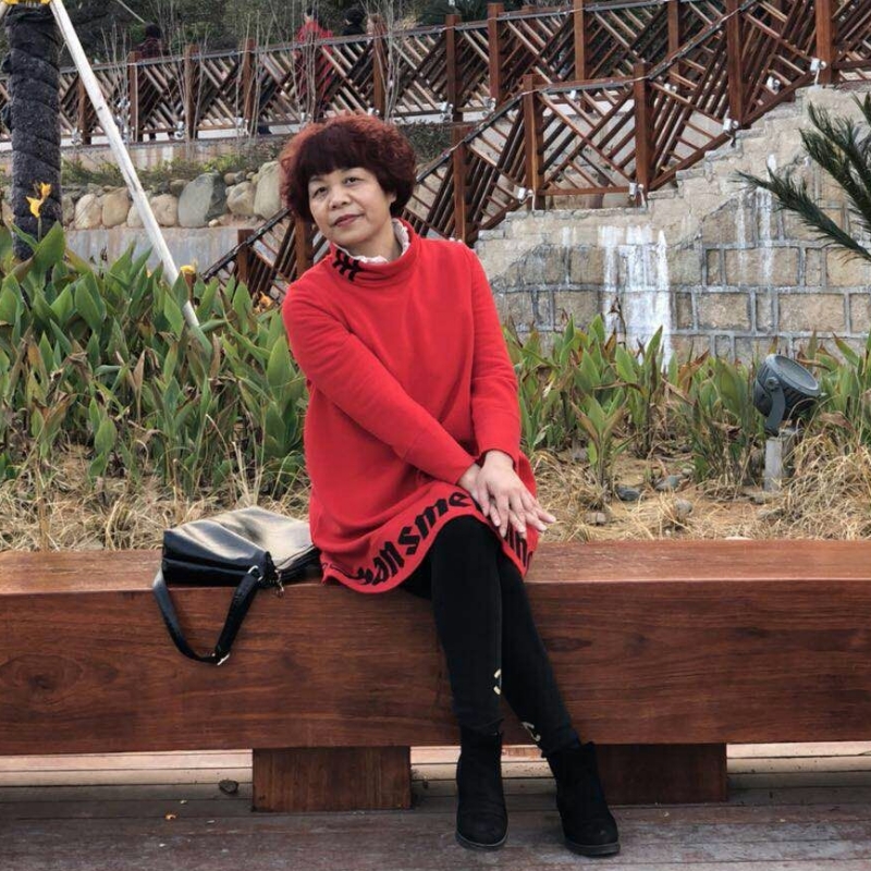 诗琴画意的第一张照片--福建残疾人相亲网