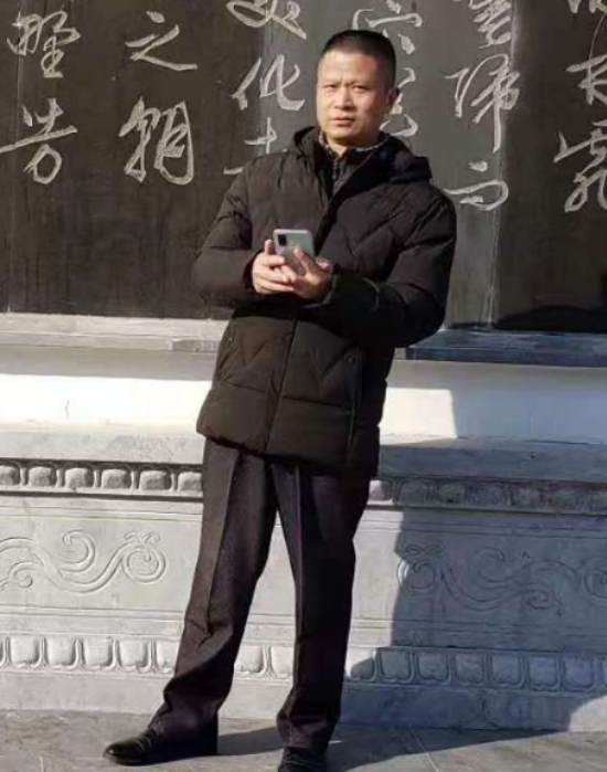 无云的第二张照片--福建残疾人相亲网