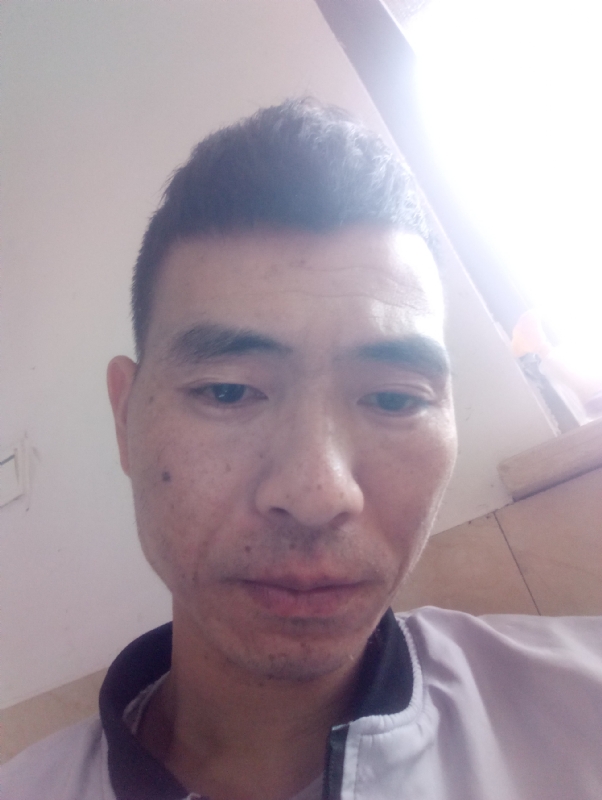 想你的夜的第一张照片--福建残疾人相亲网