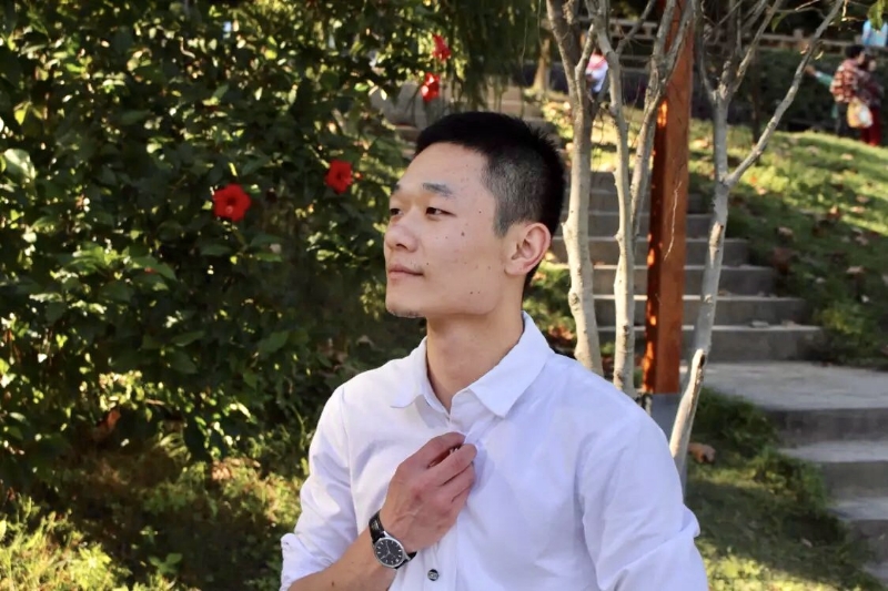 落落大方的第一张照片--福建残疾人相亲网