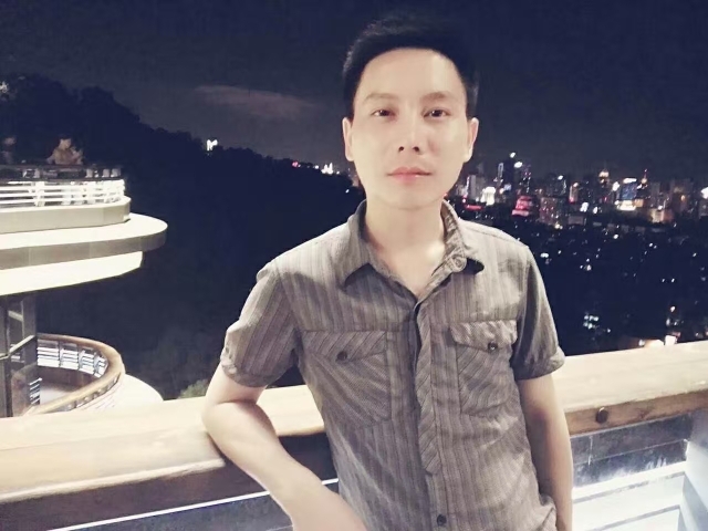 幕秋的第二张照片--福建残疾人相亲网