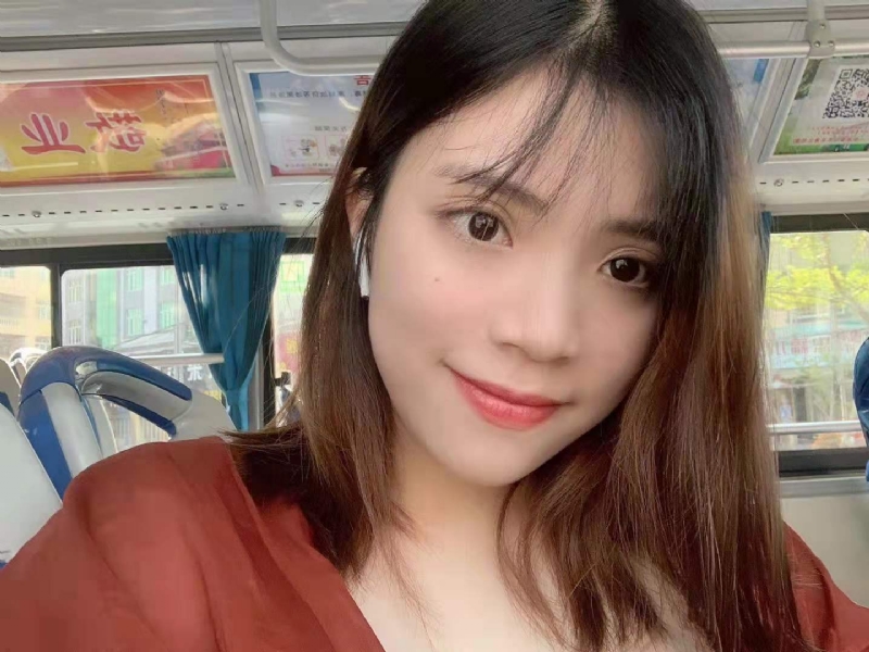 小眼睛的第一张照片--福建残疾人相亲网