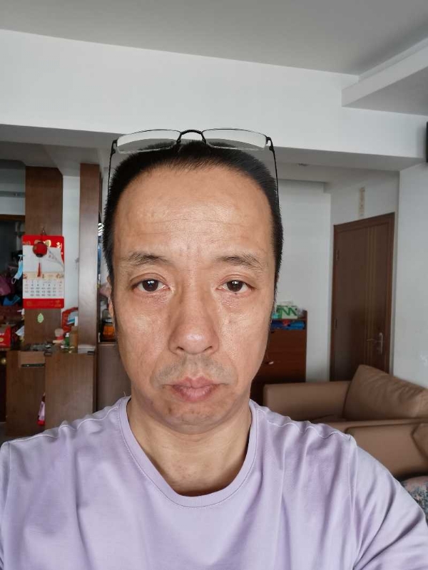萨博的第一张照片--福建残疾人相亲网