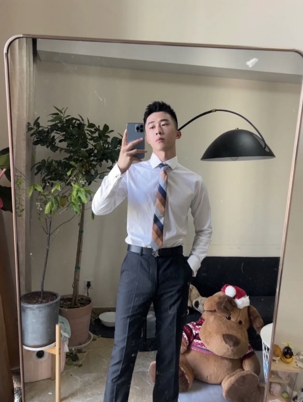 张浩的第一张照片--福建残疾人相亲网