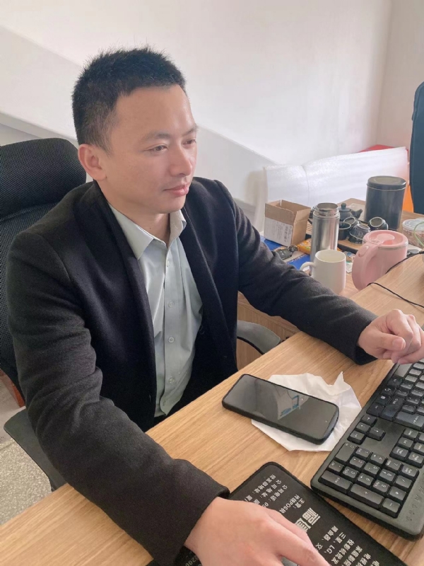 落叶知秋的第一张照片--福建残疾人相亲网