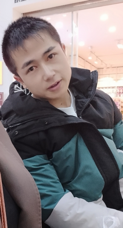 不骄不躁的第一张照片--福建残疾人相亲网