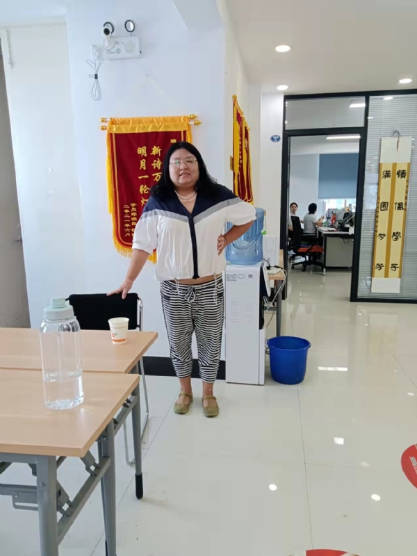 林雨菲的第一张照片--福建残疾人相亲网