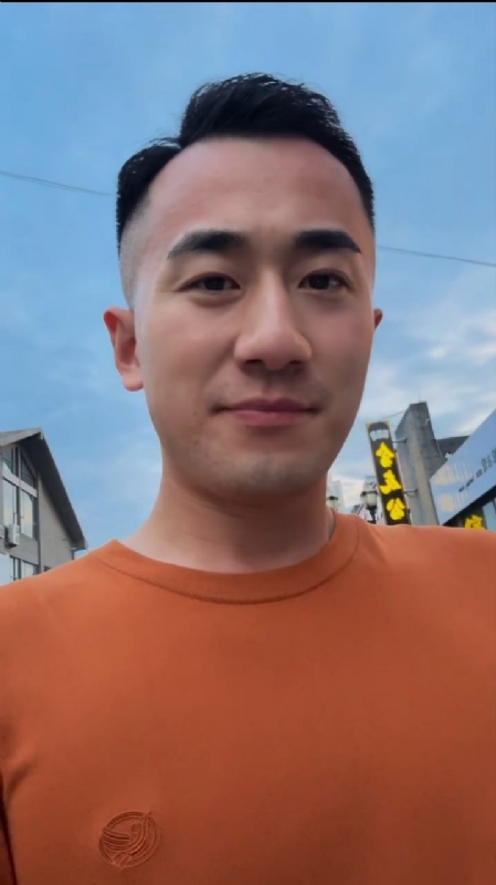 往事随风的第三张照片--福建残疾人相亲网